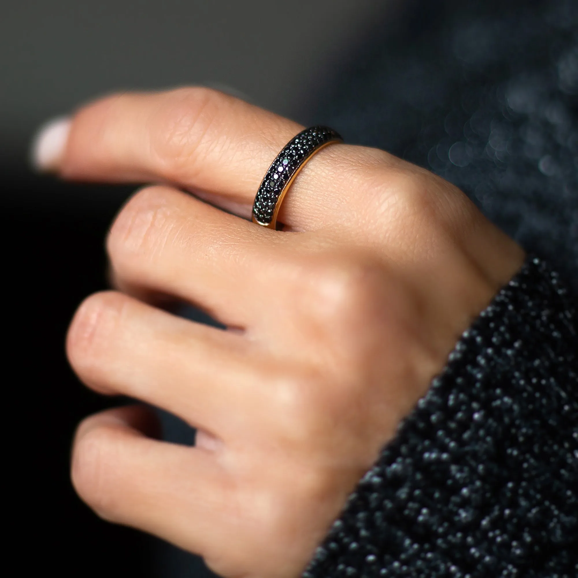 Nia | Black Diamonds
