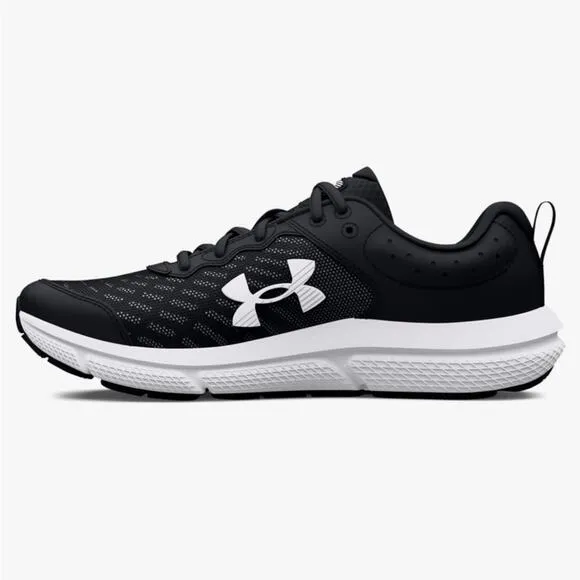 NIB Under Armour boys grade school Assert 10 shoe size 3.5wide