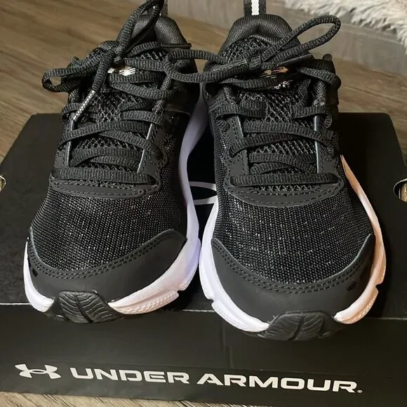NIB Under Armour boys grade school Assert 10 shoe size 3.5wide