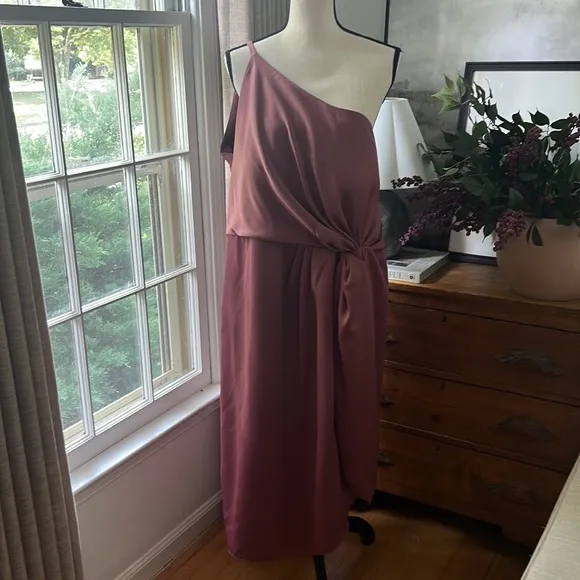 NWT City Chic Sensual Dress-Woodrose