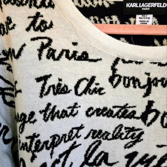 🦝NWT Karl Lagerfeld french motif lettered sweater