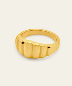 Paige Gold Ribbed Ring