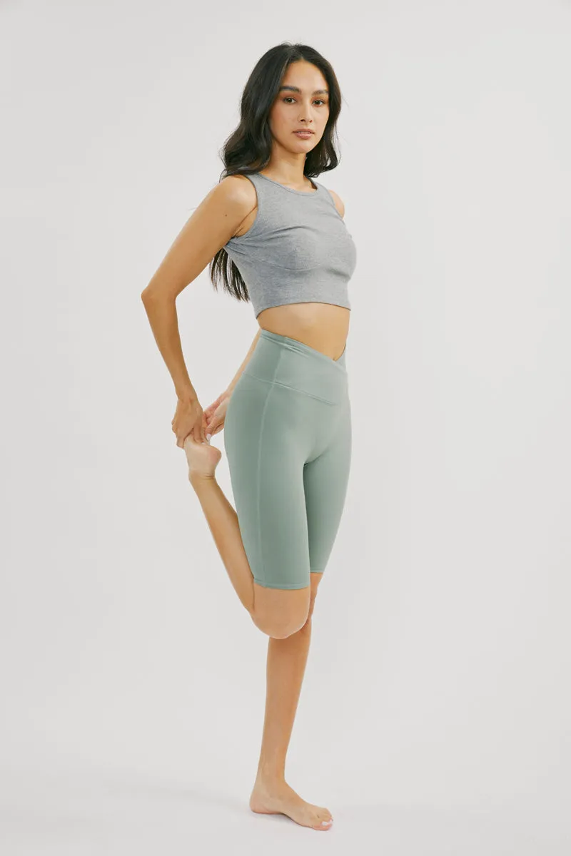Pandora Mid Rise Active Shorts