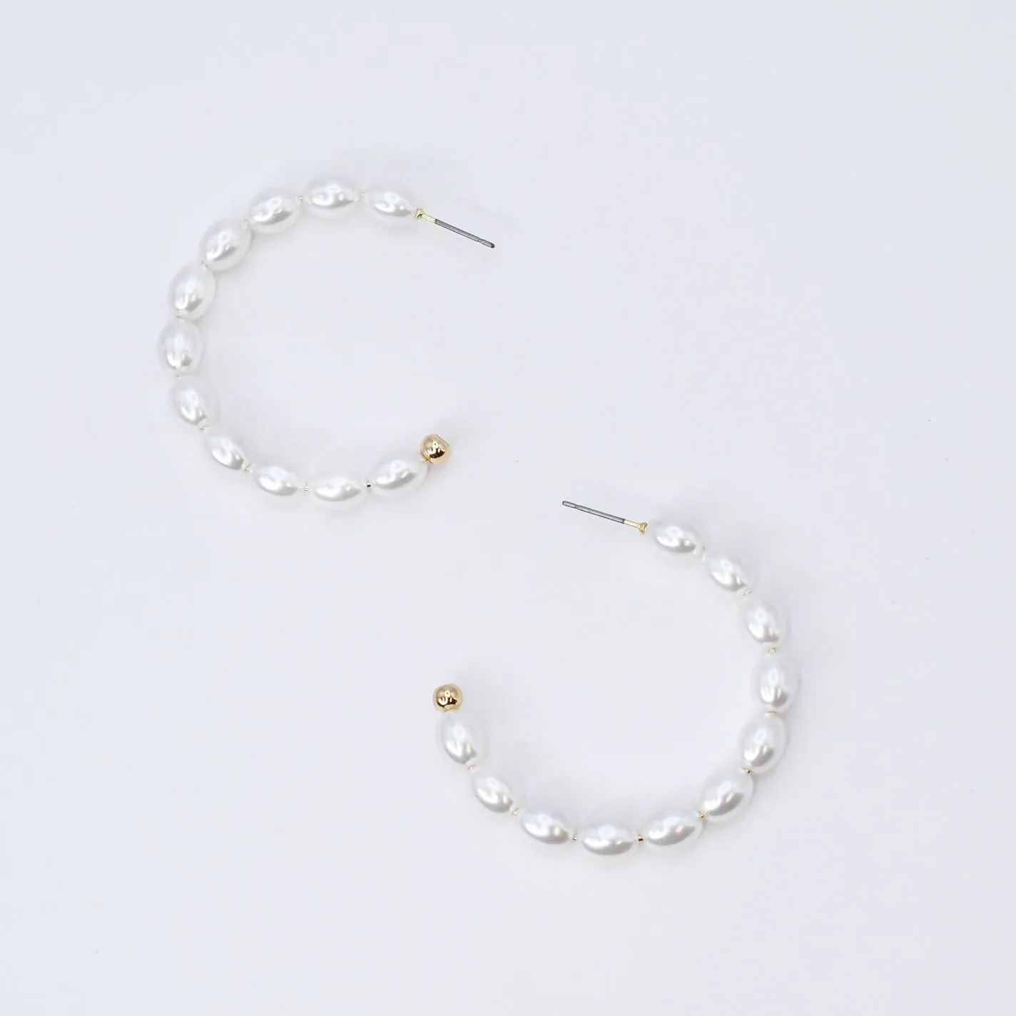 Pearl Chic Hoop