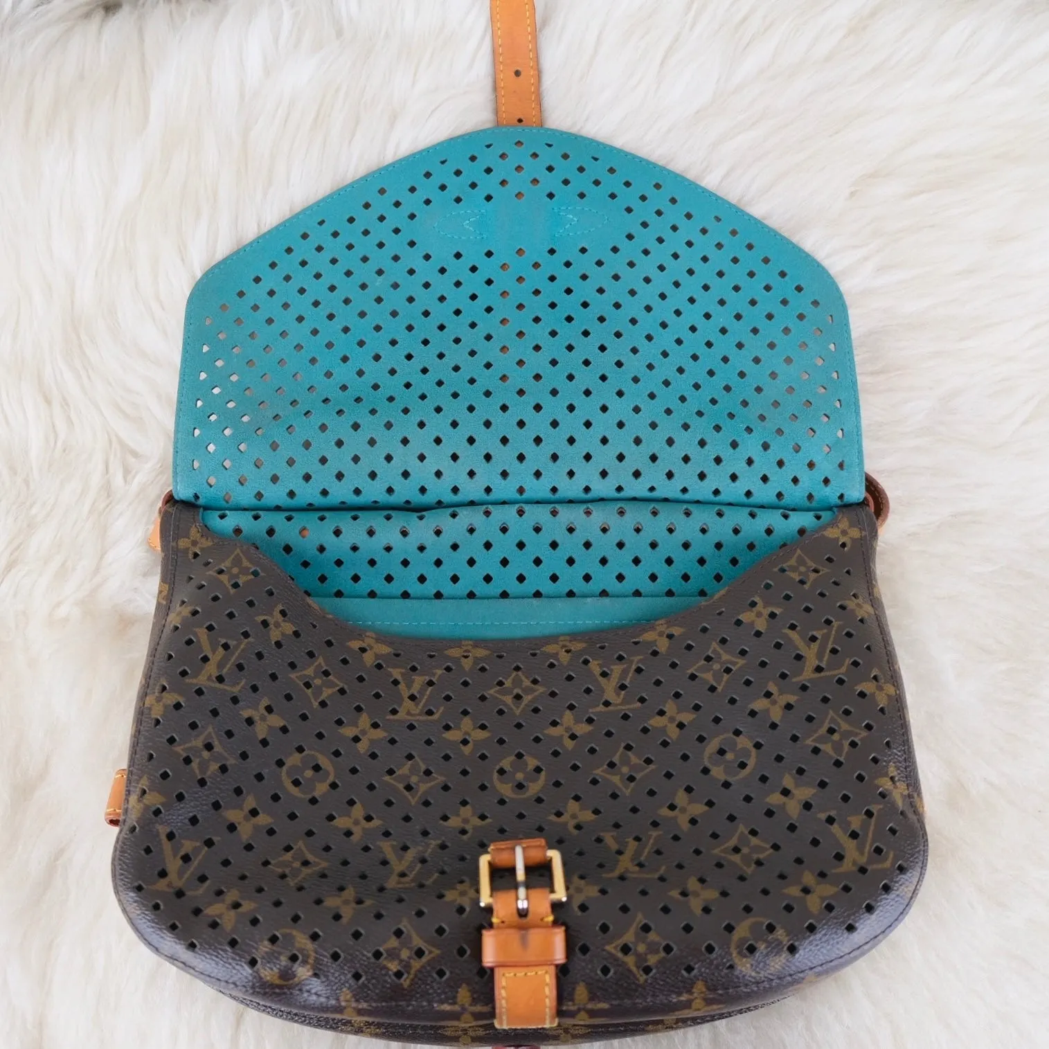 Perforated Monogram/Turquoise Saumur 30