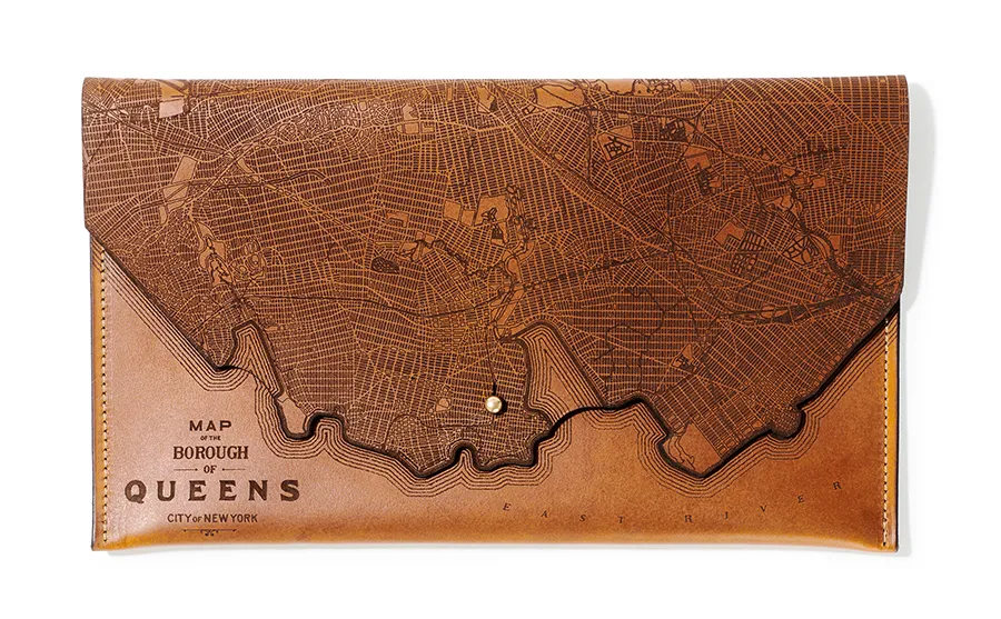 Queens Map Clutch