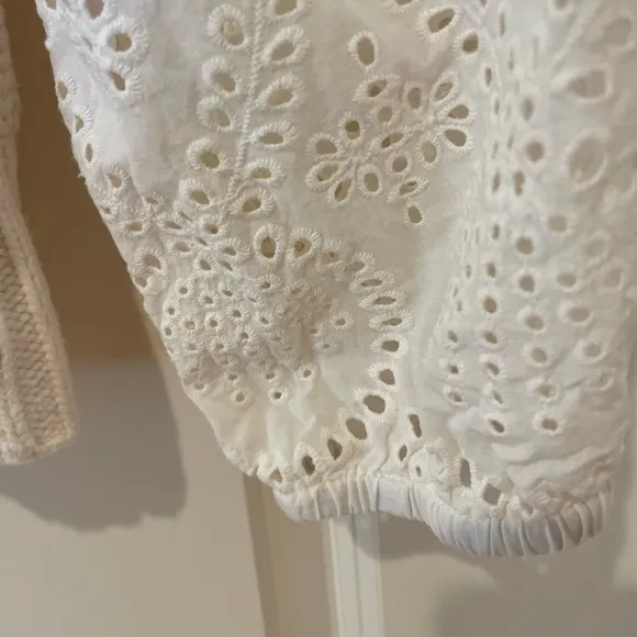 Rails Chic Cream Sweater with Eyelet Sleeves