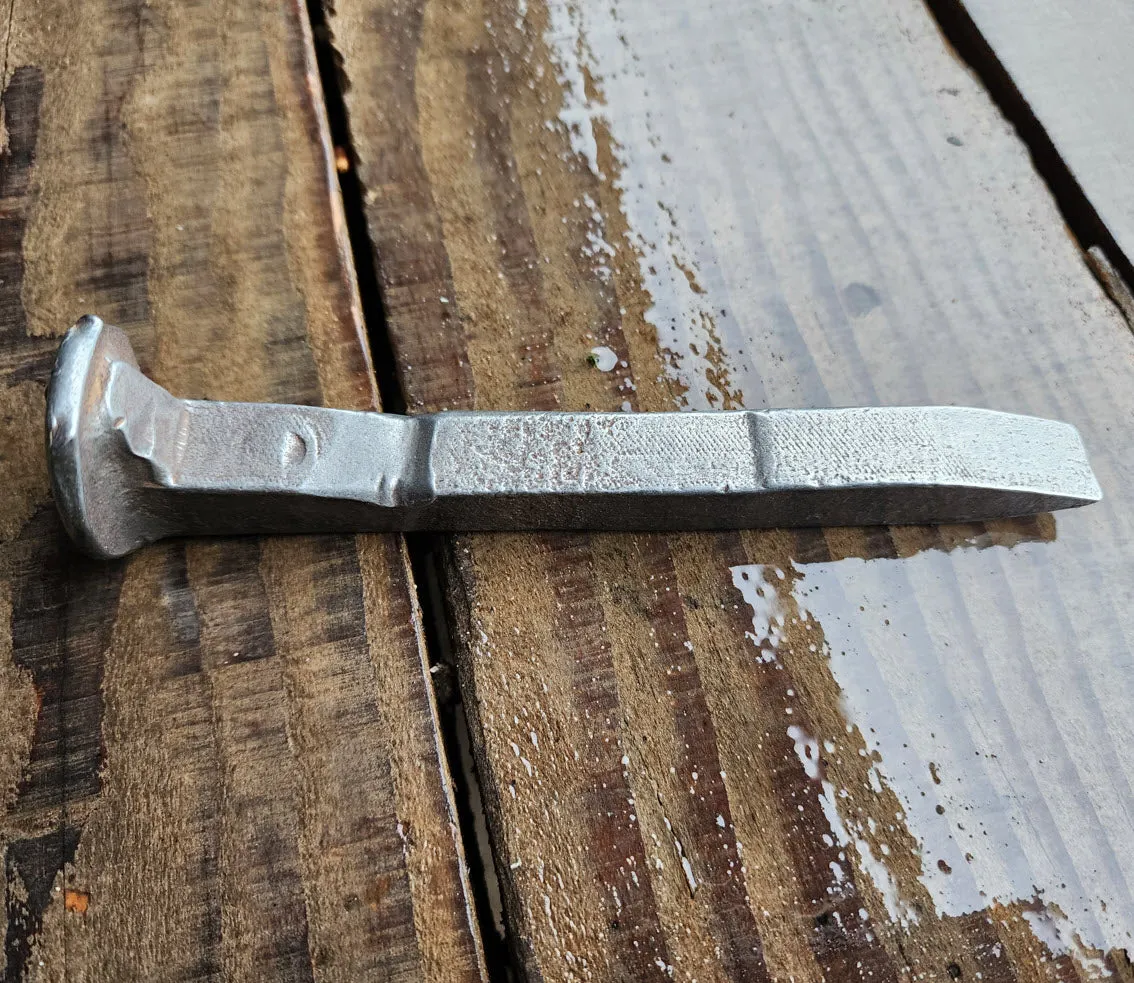 Railway Spikes (Singles) - Vintage: Descaled & Polished