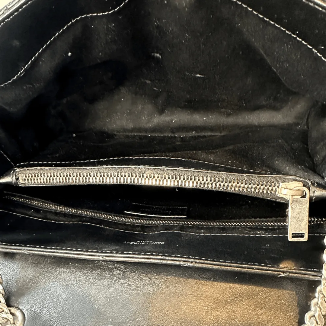 Saint Laurent Black Medium Matelasse Loulou Bag