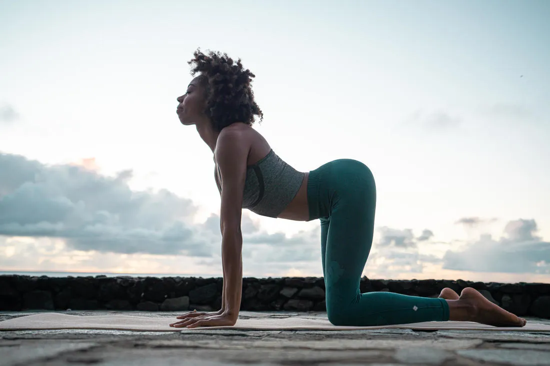 Seamless Long Dynamic Yoga Sports Bra - Mottled Grey