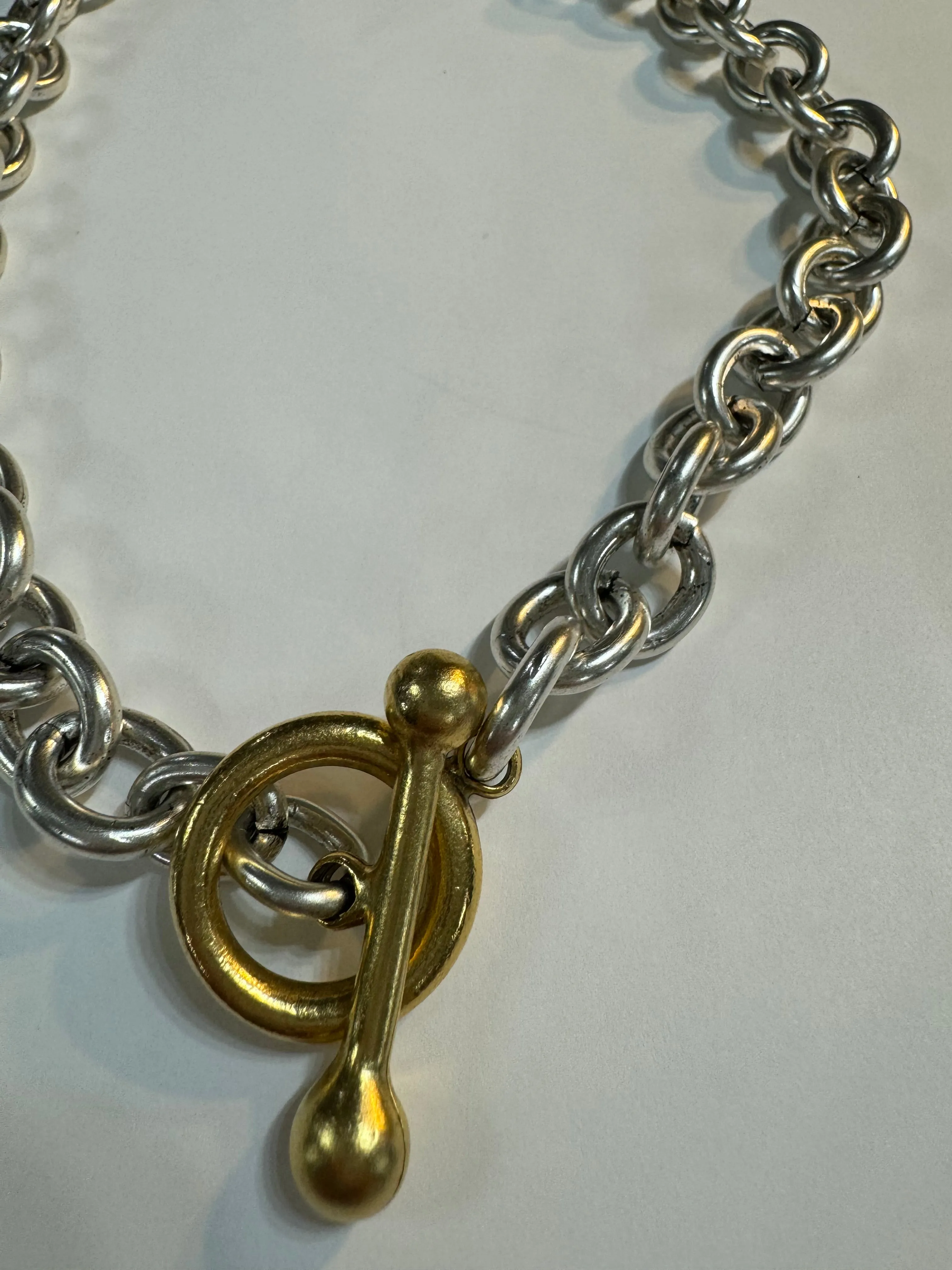 Silver Chunky Chain Gold Closure