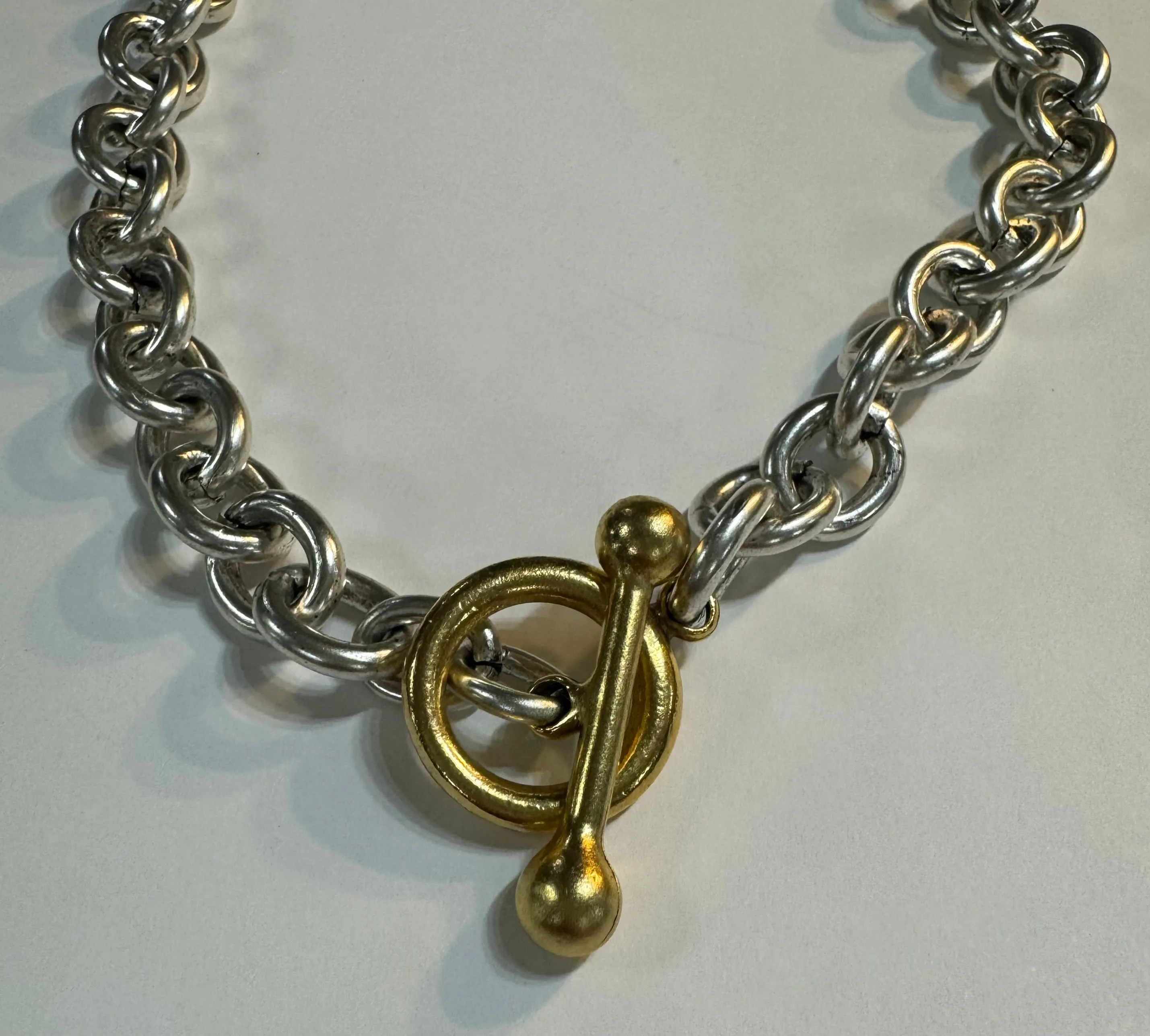 Silver Chunky Chain Gold Closure