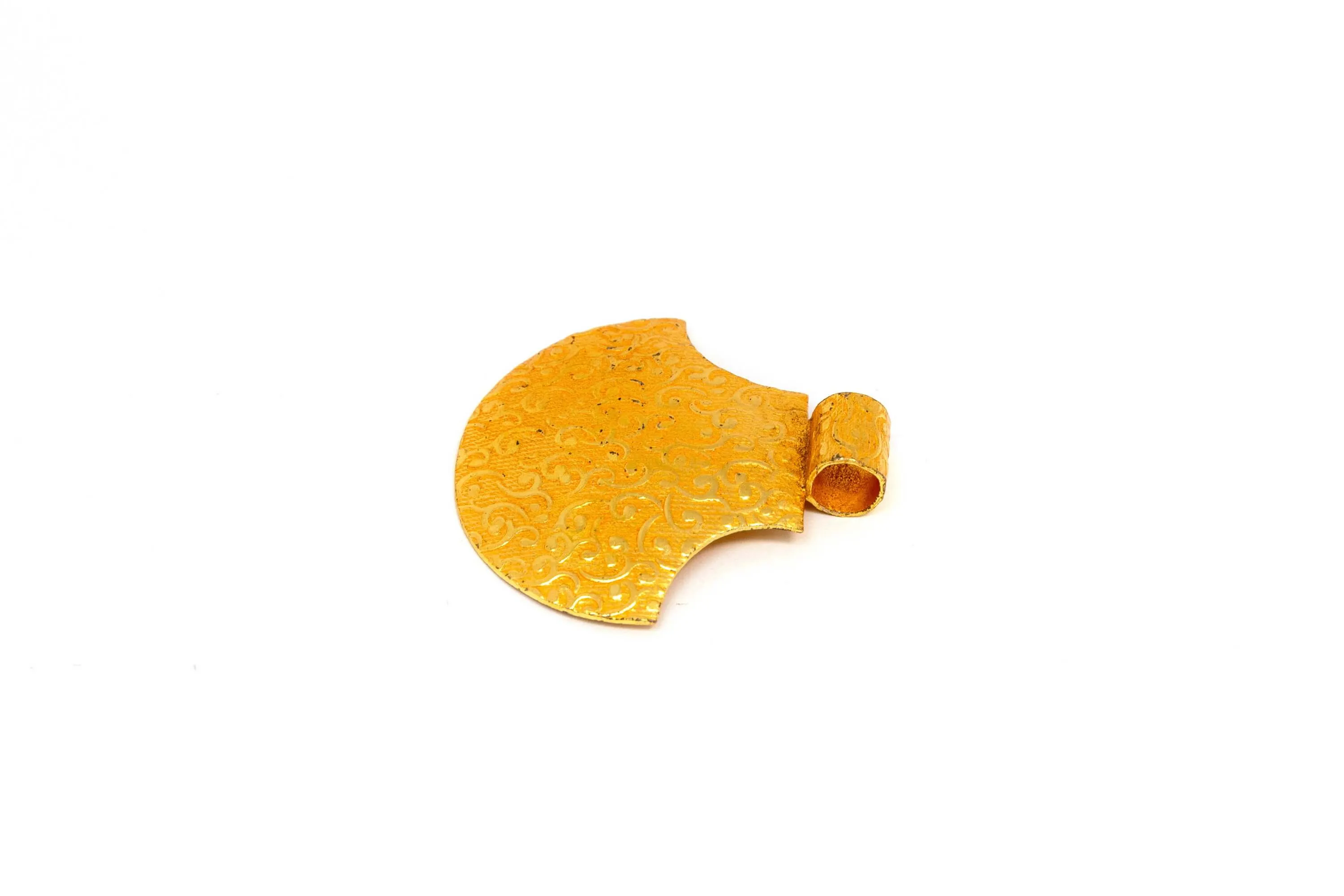 Simple Gold Pendant