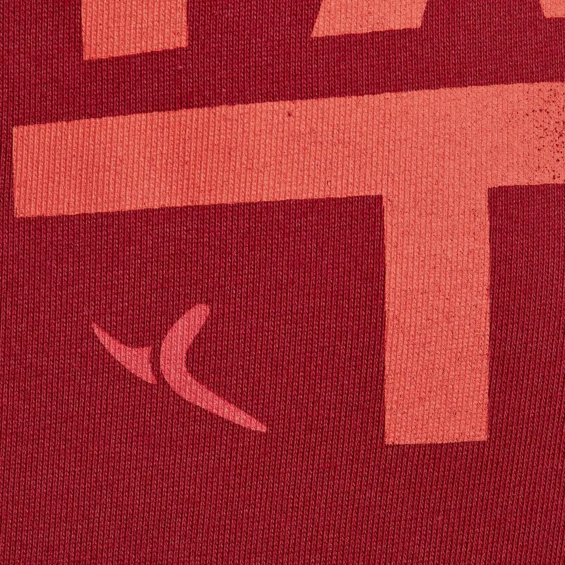 Slim-Fit Gym & Pilates T-Shirt - Burgundy Print