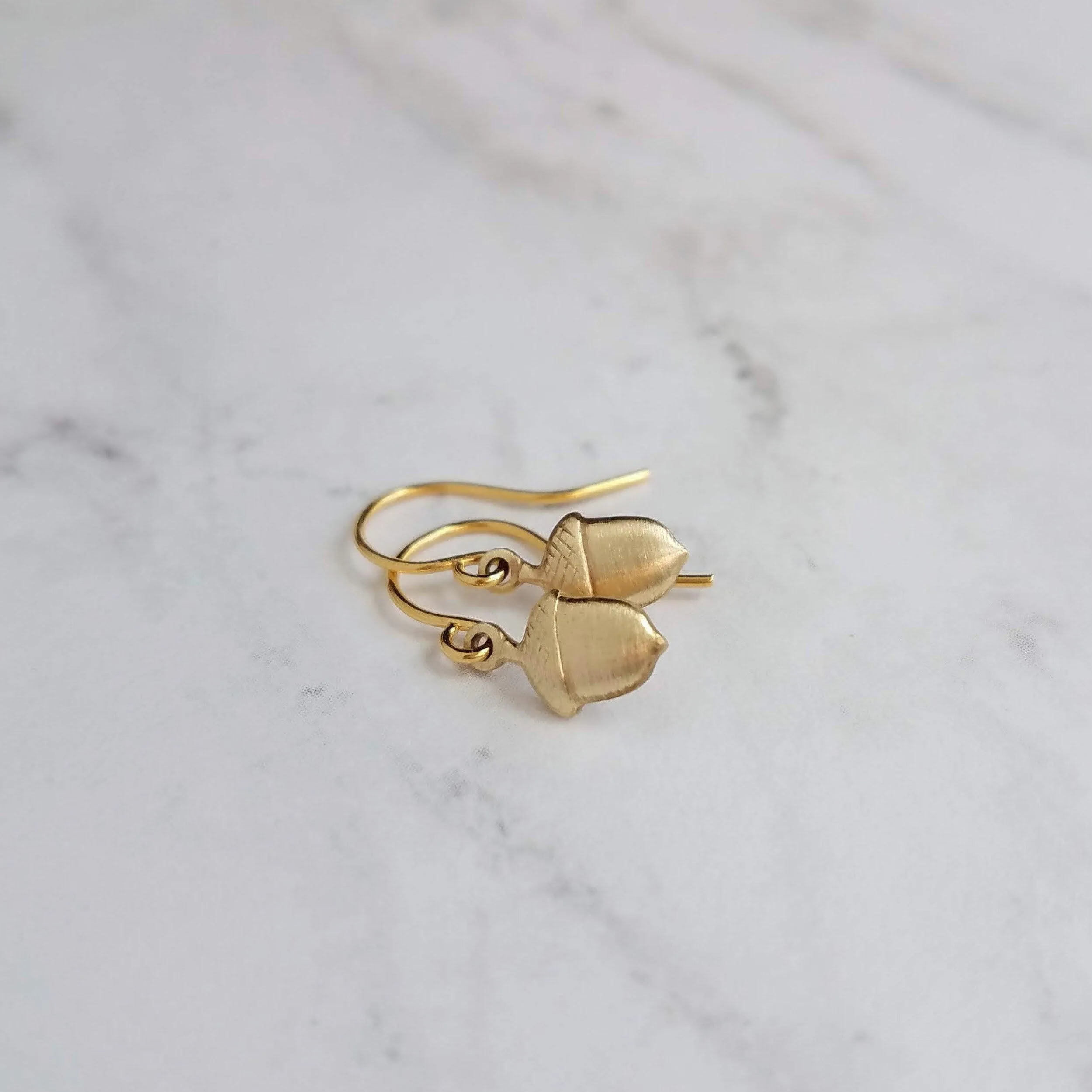 Small Acorn Earrings, gold acorn earring, small gold acorn earring, little gold acorn earring, tiny acorn earring, acorn dangle, simple gold