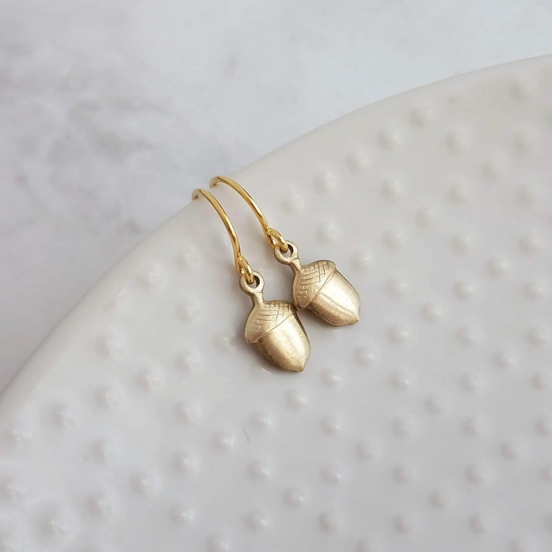 Small Acorn Earrings, gold acorn earring, small gold acorn earring, little gold acorn earring, tiny acorn earring, acorn dangle, simple gold