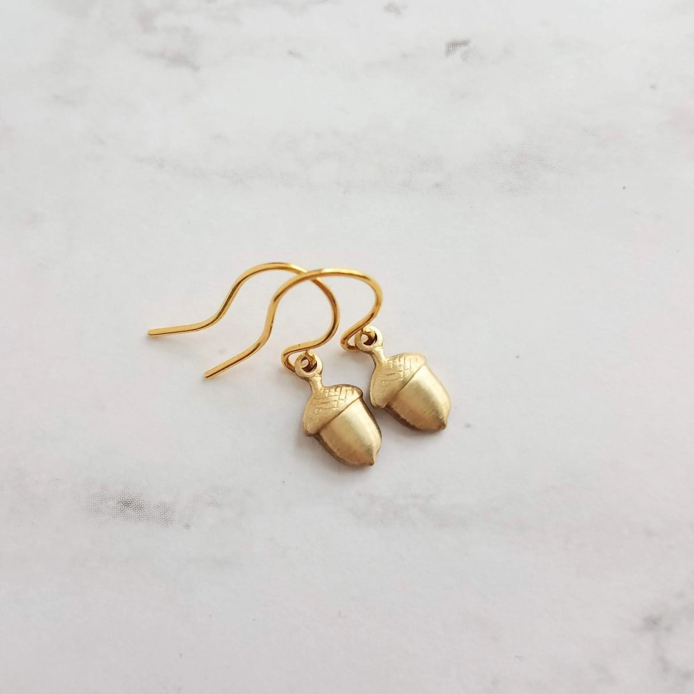 Small Acorn Earrings, gold acorn earring, small gold acorn earring, little gold acorn earring, tiny acorn earring, acorn dangle, simple gold