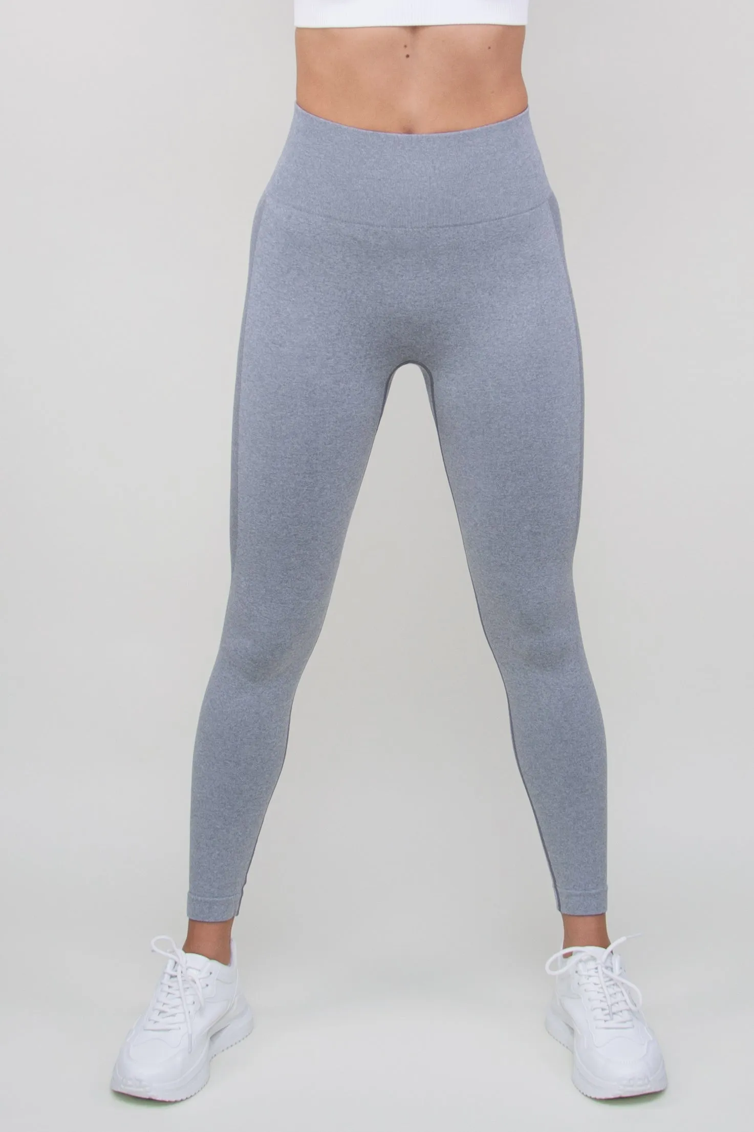 Tamprės "Light Grey Simple Booty"