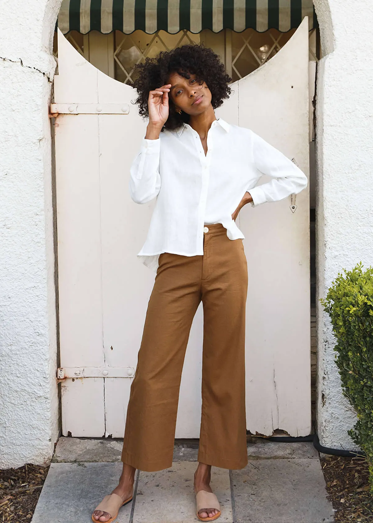 The Faye Pant in Tobacco