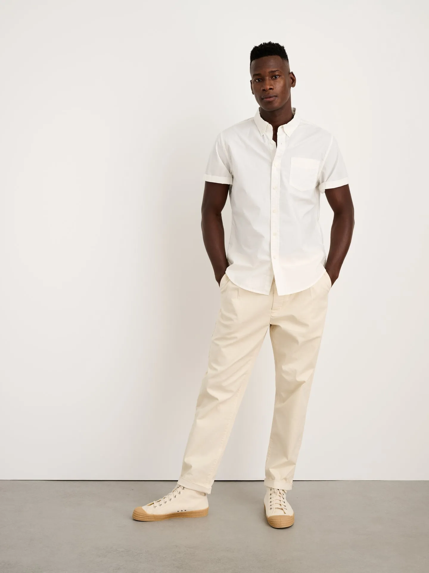 The Short Sleeve Mill Shirt in Paper Poplin - White