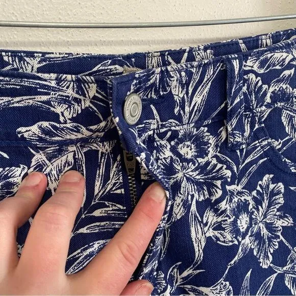 TOMMY BAHAMA Mar-A-Sketch Floral Denim Skirt