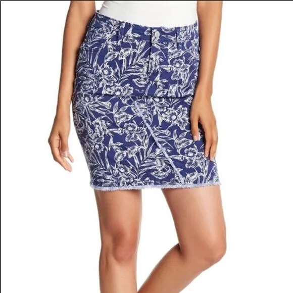 TOMMY BAHAMA Mar-A-Sketch Floral Denim Skirt