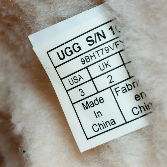Ugg Classic Short II Gold Lined Patchwork Winter Boots K279
