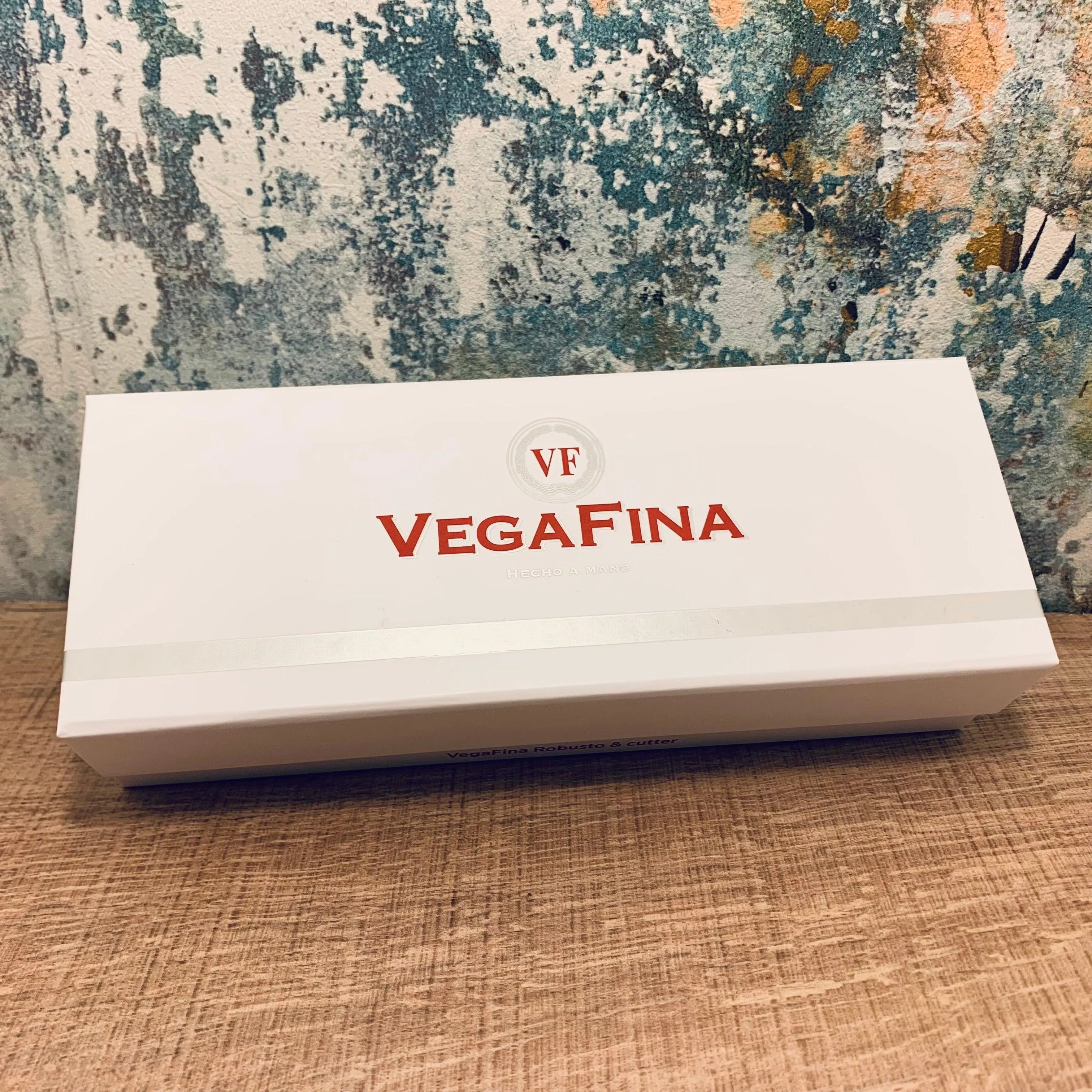 VegaFina Robusto Tubed | Gift Boxed