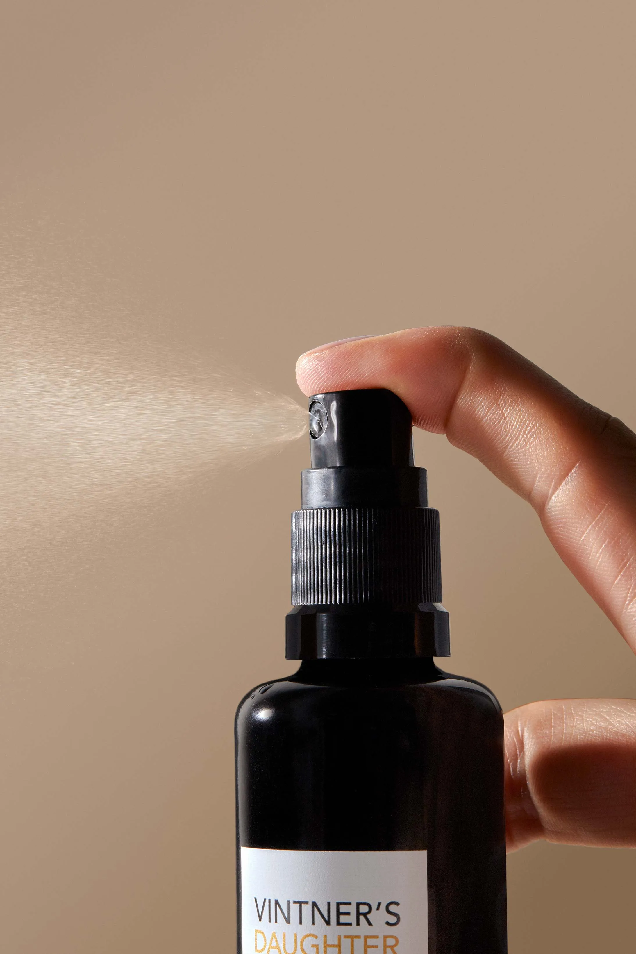 VINTNER'S DAUGHTER Active Treatment Essence