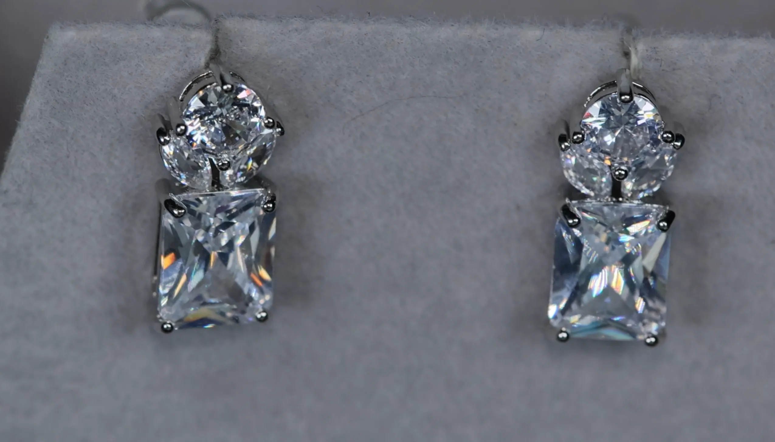 Womens Diamond Earrings | Classy Diamond Earrings
