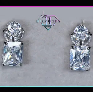 Womens Diamond Earrings | Classy Diamond Earrings