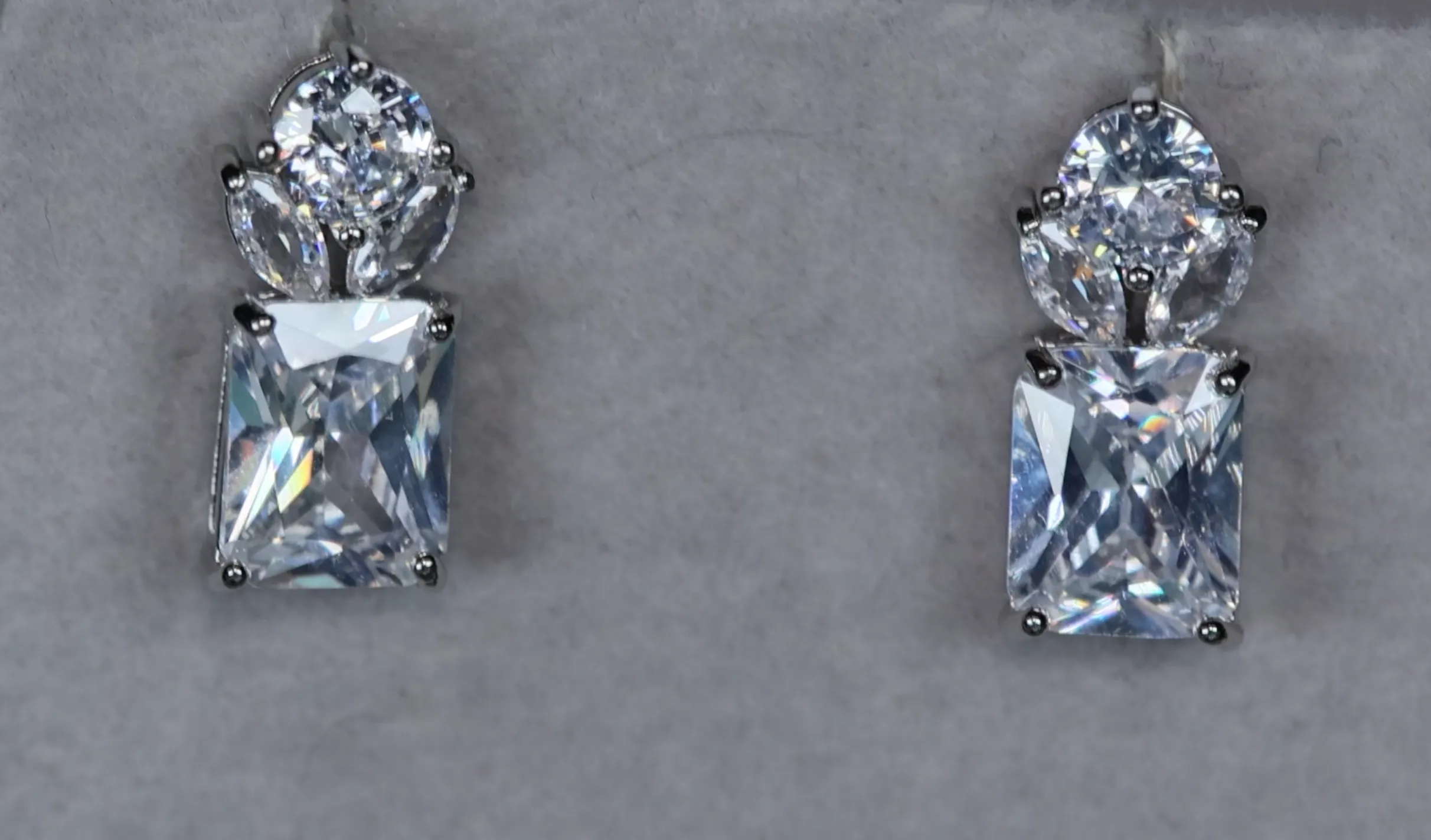 Womens Diamond Earrings | Classy Diamond Earrings